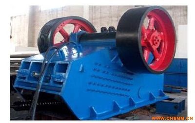 液壓保護顎式破碎機 高效破碎與智能防護的完美結合